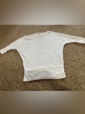 White Dolman Sleeve Tunic Top